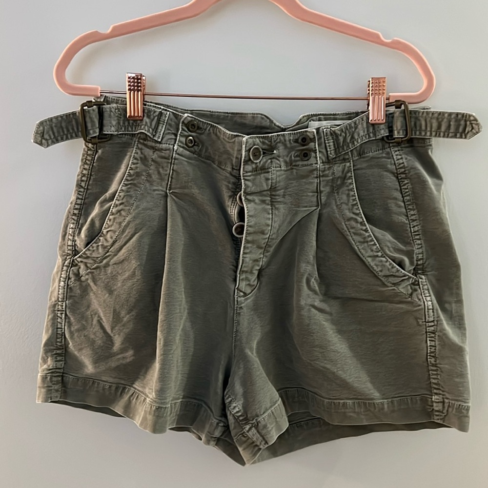 Anthropologie Olive Green Women Shorts